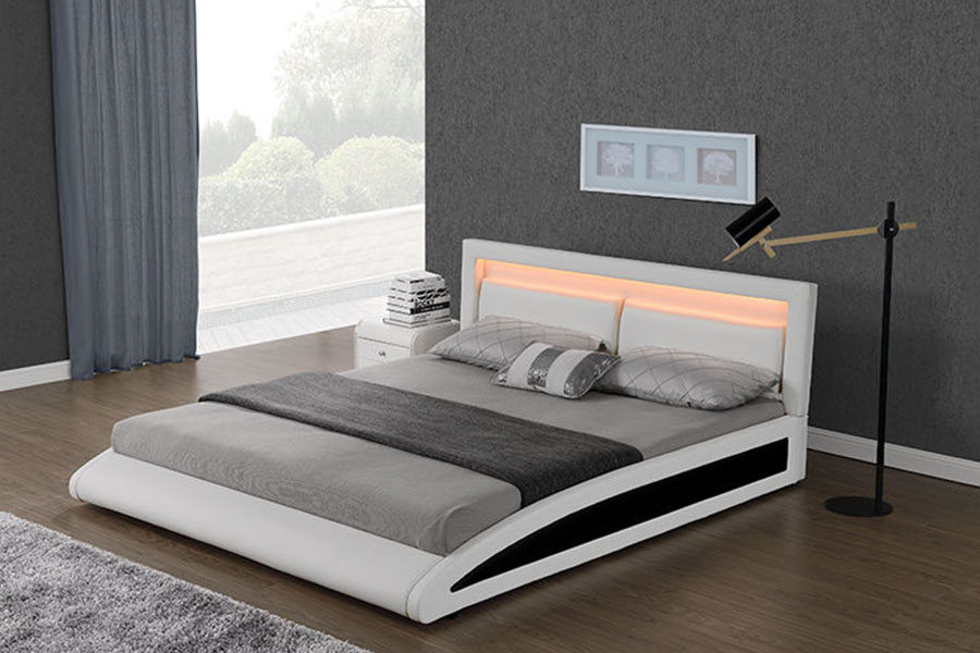 1118-1-2 ívelt európai műbőr Smart LED ágykeret